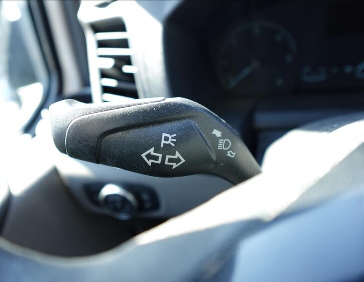 Ford Transit Ostatní 2,0 l 77 kw