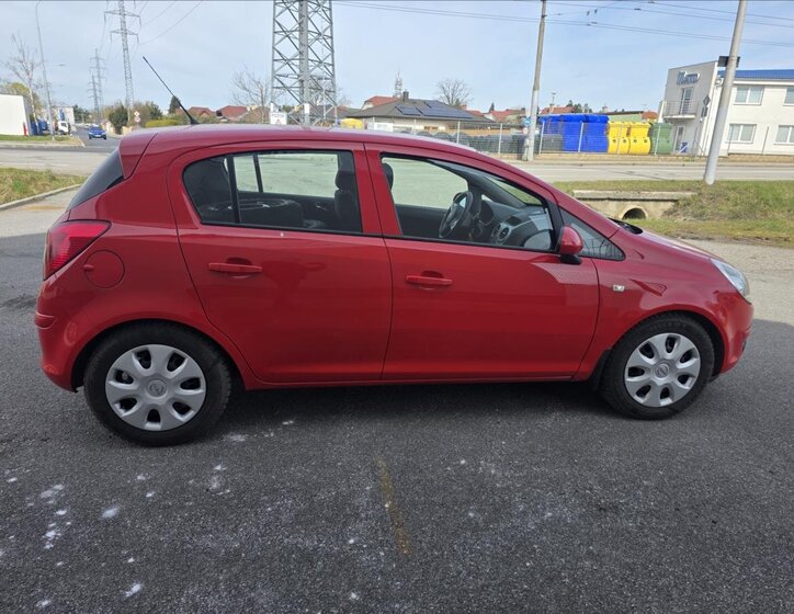 Opel Corsa Hatchback 1,2 l 59 kw