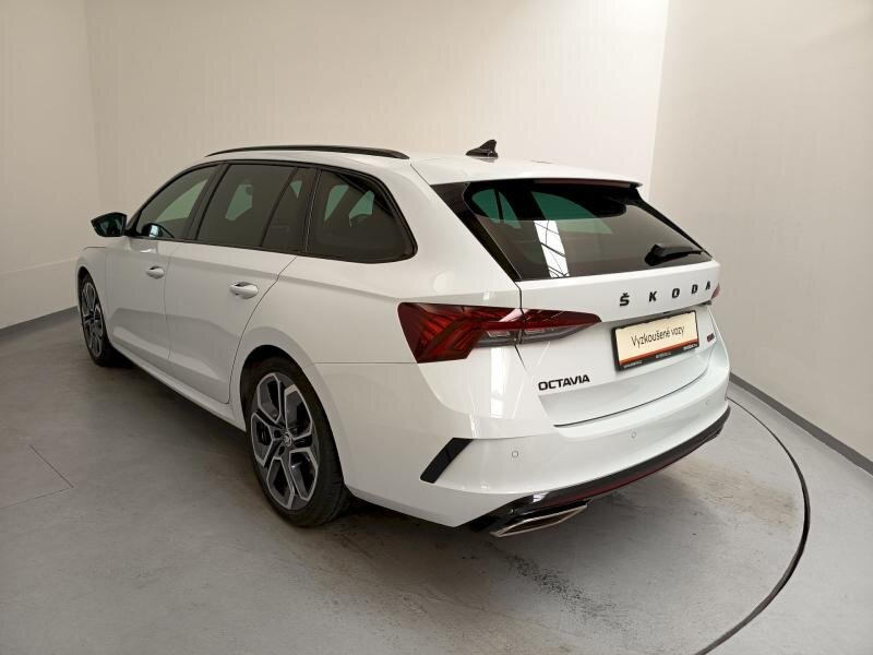 Škoda Octavia Kombi 2,0 l 180 kw