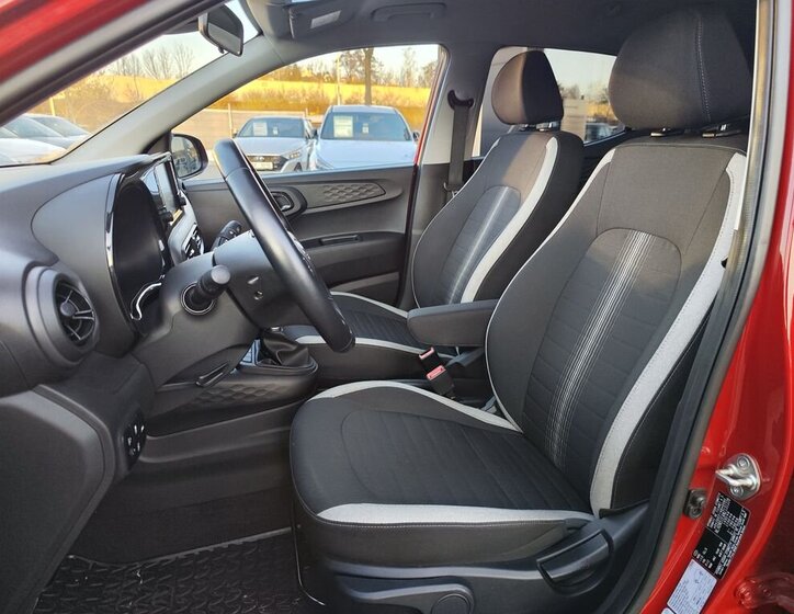 Hyundai i10 Hatchback 1,2 l 62 kw