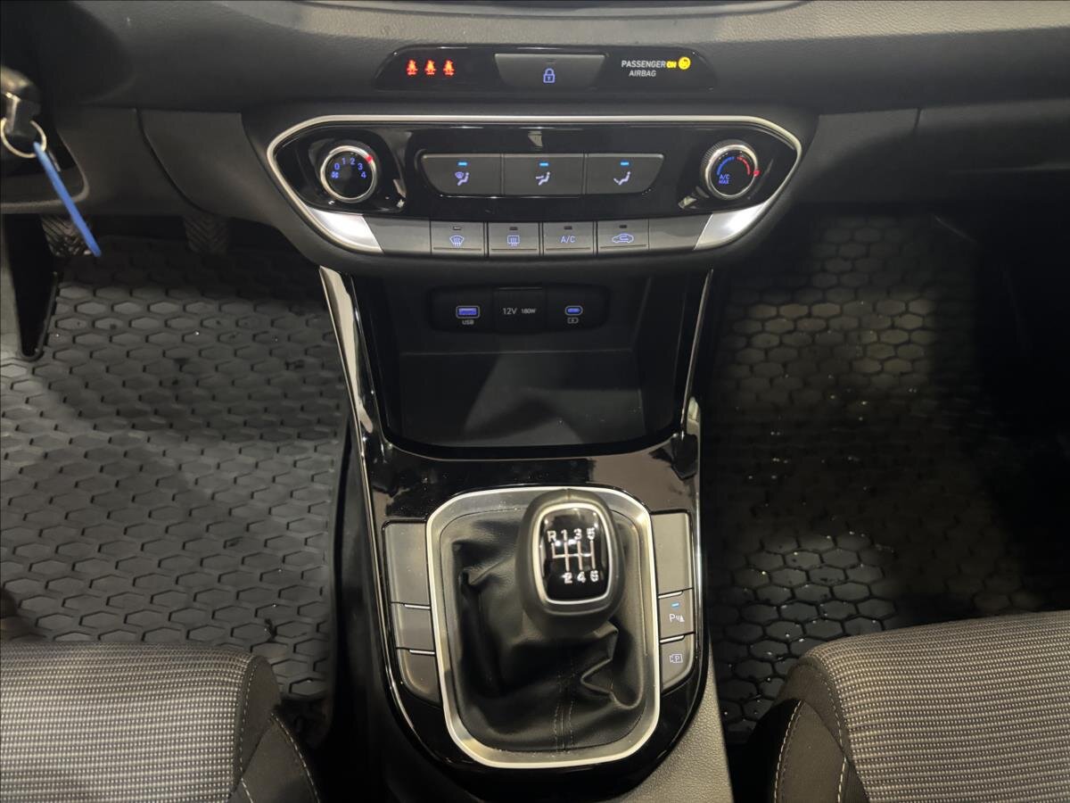 Hyundai i30 Kombi 1,5 l 70 kw