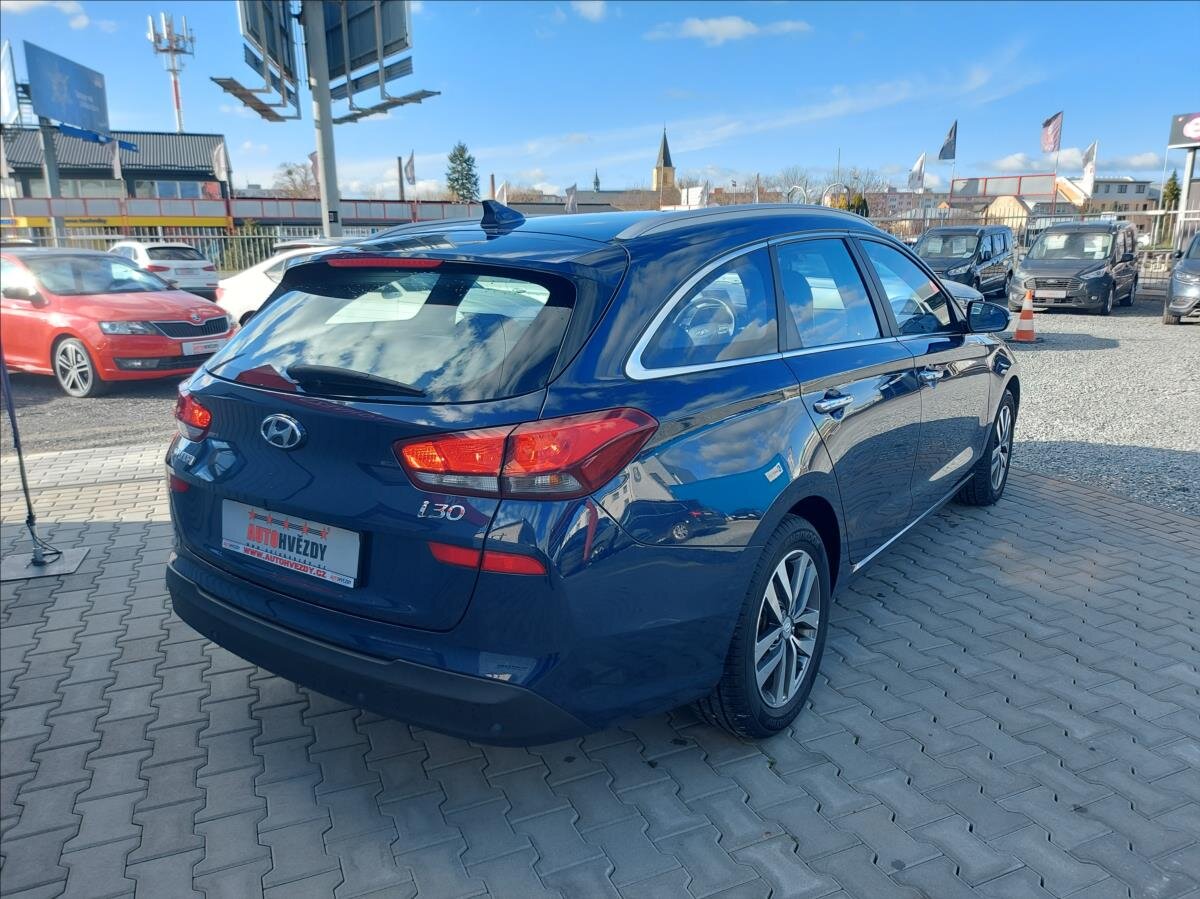 Hyundai i30 Kombi 1,6 l 85 kw