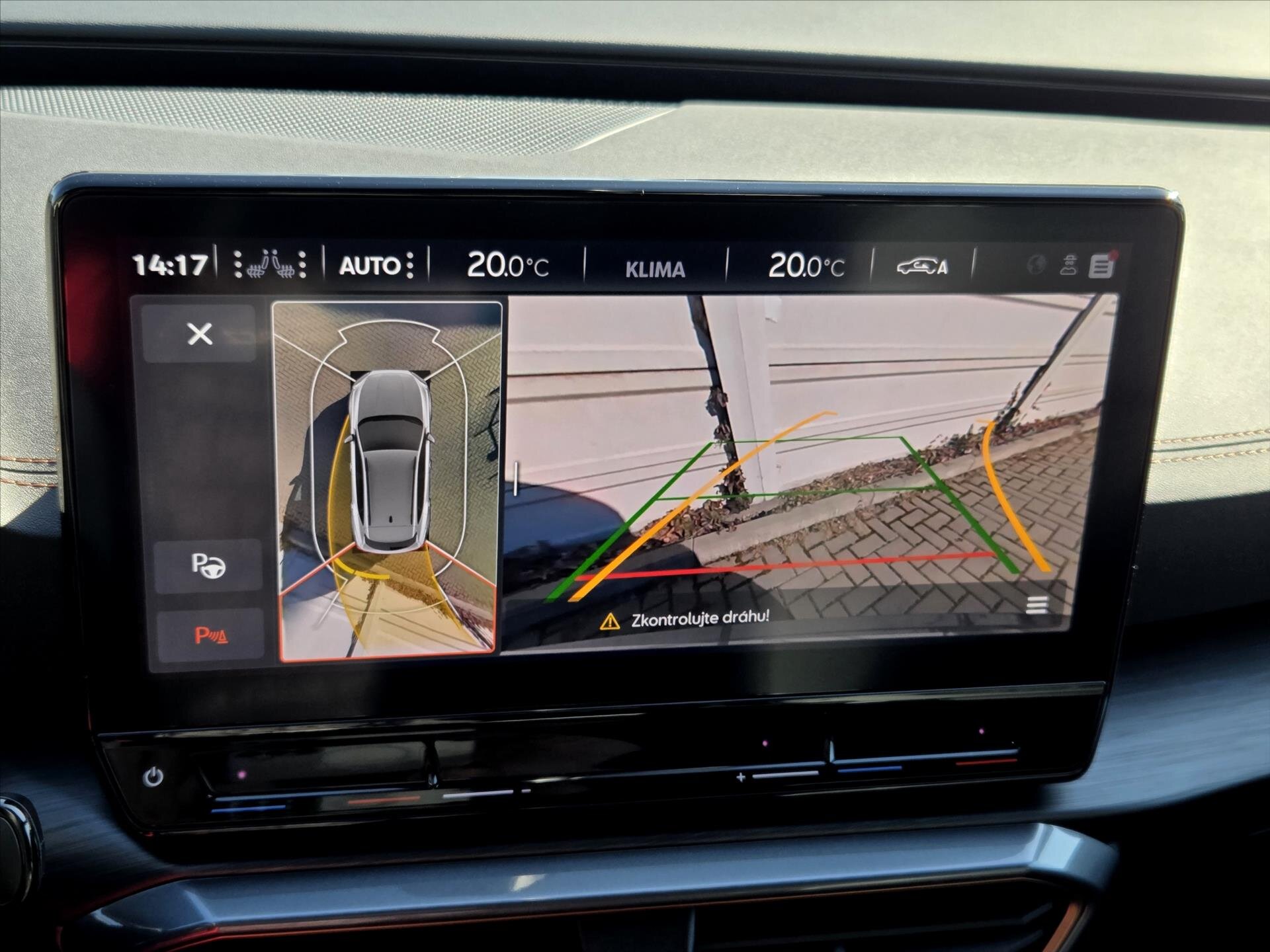 Cupra Formentor SUV / Terénní 2,0 l 140 kw