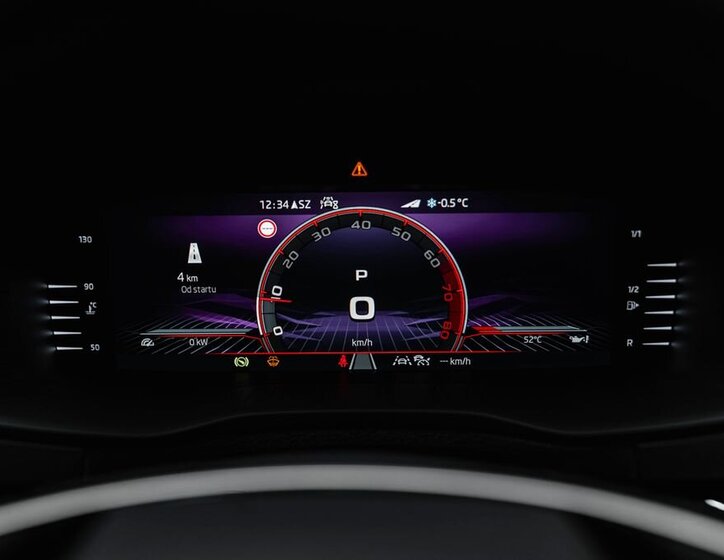 Škoda Karoq SUV / Terénní 1,5 l 110 kw