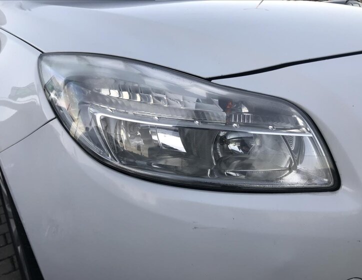 Opel Insignia Kombi 2,0 l 96 kw