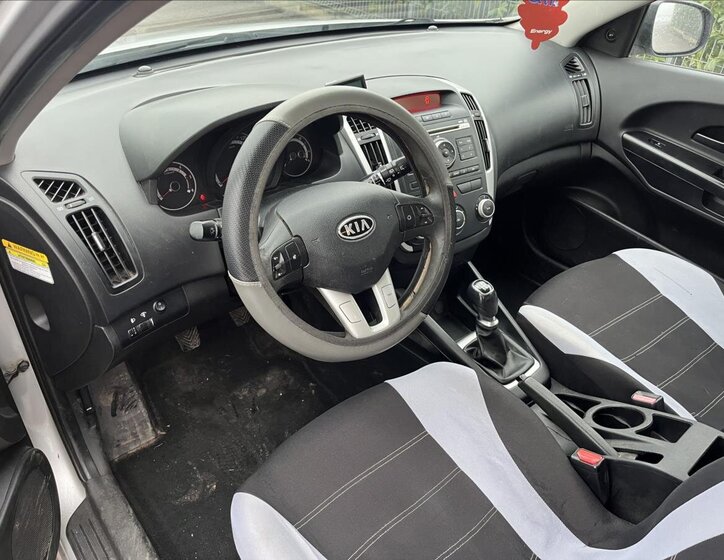 KIA Ceed 9