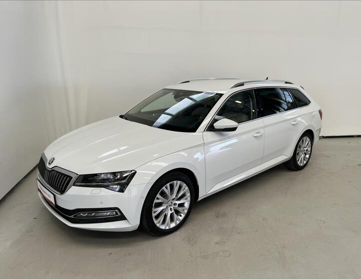 Škoda Superb 1