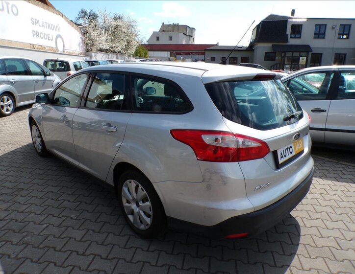Ford Focus Kombi 1,6 l 70 kw