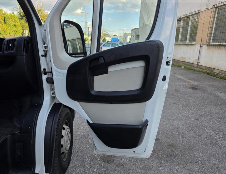 Peugeot Boxer 23