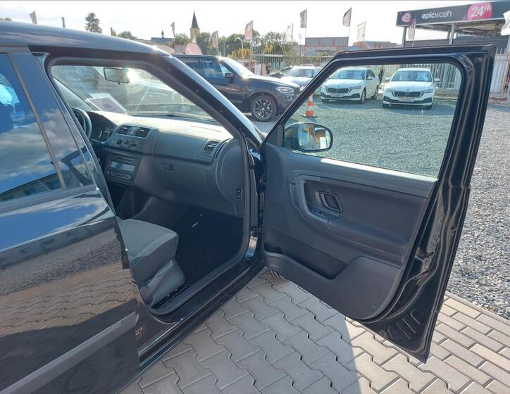 Škoda Fabia 19