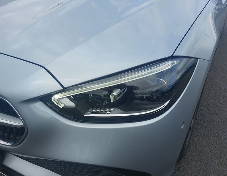 Mercedes-Benz Třídy C 9