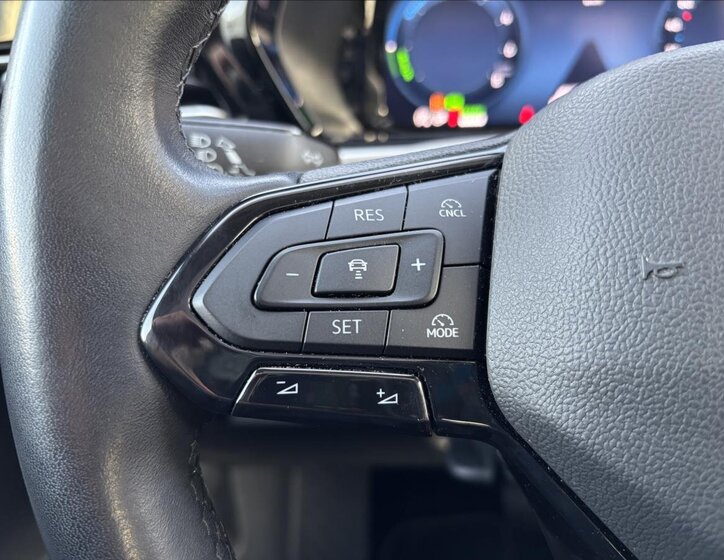 Ford Tourneo Connect MPV 1,5 l 110 kw