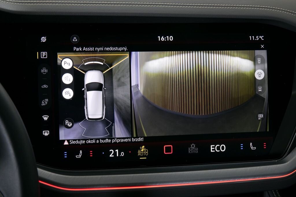 Volkswagen Touareg SUV / Terénní 3,0 l 210 kw