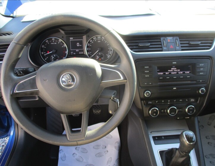 Škoda Octavia 14