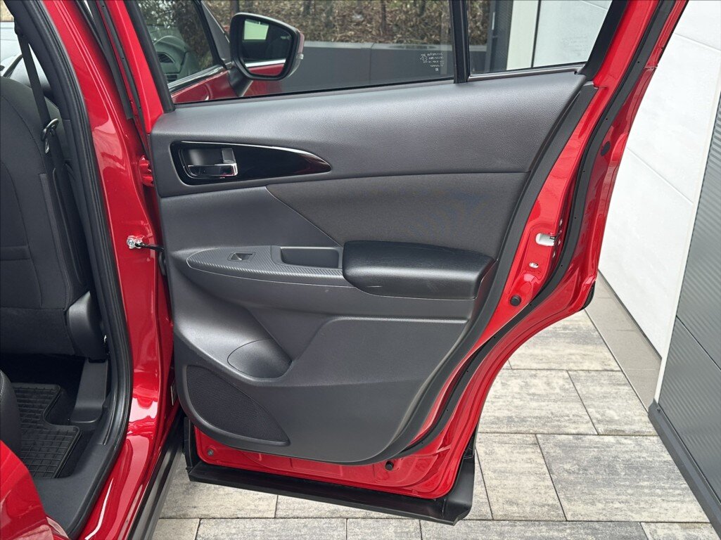 Mitsubishi Eclipse Cross SUV / Terénní 2,4 l 138 kw