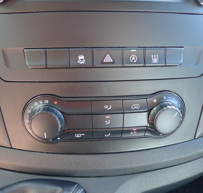 Mercedes-Benz Vito 15