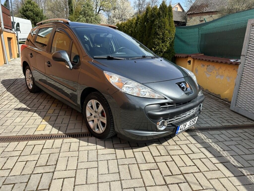 Peugeot 207 Kombi 1,6 l 88 kw