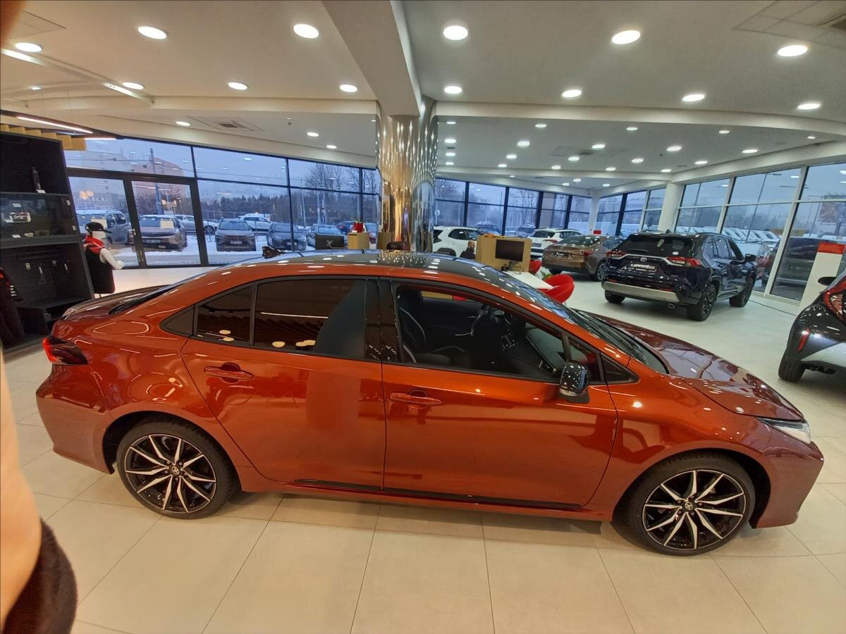 Toyota Corolla Sedan 1,8 l 72 kw