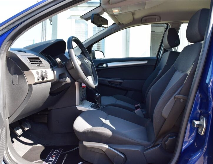 Opel Astra Kombi 1,9 l 74 kw