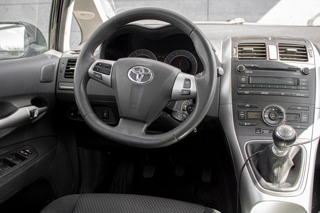 Toyota Auris Hatchback 1,6 l 97 kw