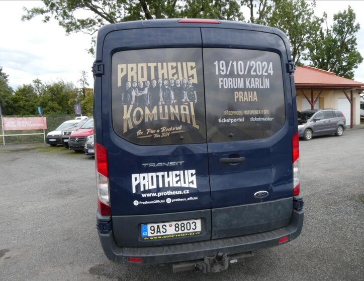 Ford Transit 8