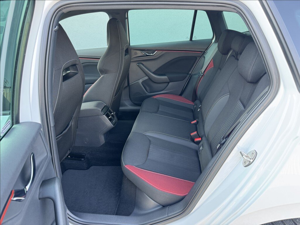 Škoda Scala Hatchback 1,5 l 110 kw