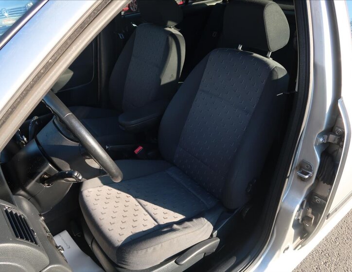 Škoda Octavia Liftback 1,9 l 66 kw