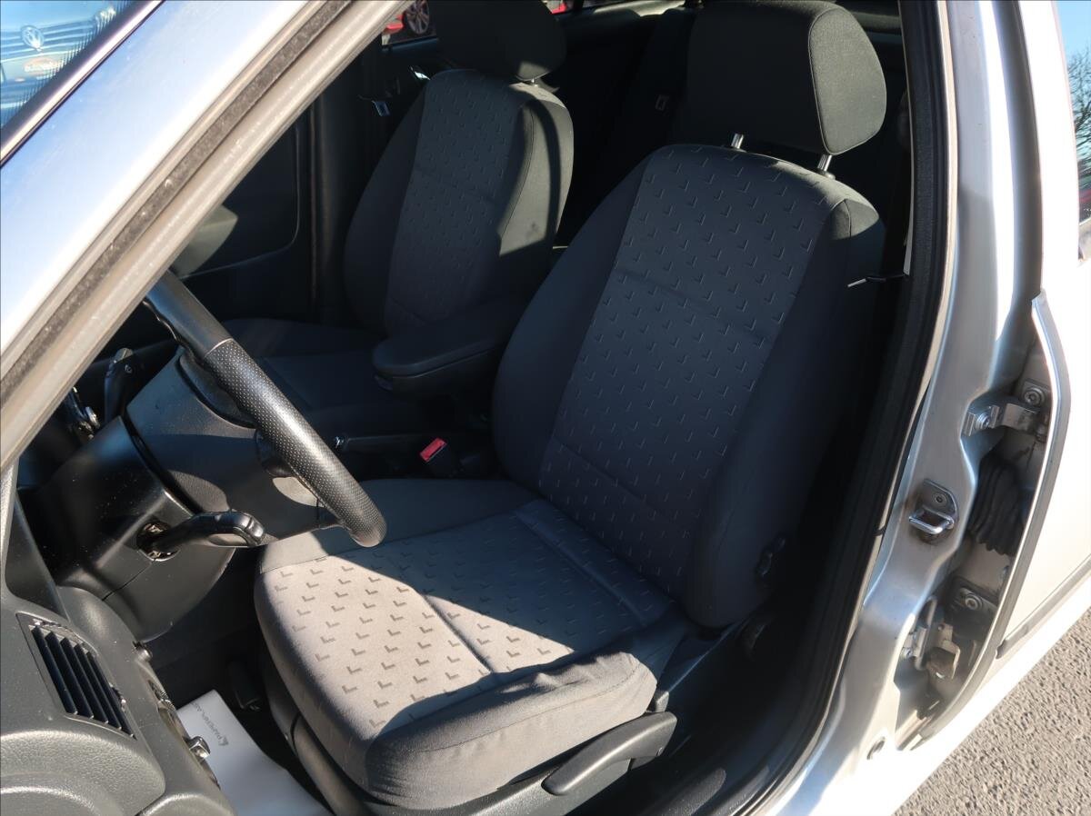 Škoda Octavia Liftback 1,9 l 66 kw