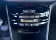 Peugeot 2008 SUV / Terénní 1,2 l 81 kw