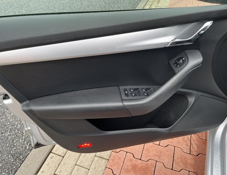 Škoda Octavia Kombi 2,0 l 110 kw