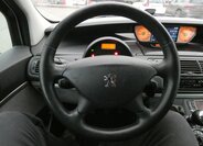 Peugeot 807 MPV 2,0 l 100 kw