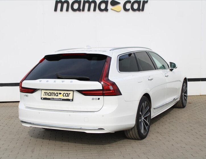 Volvo V90 Kombi 2,0 l 173 kw