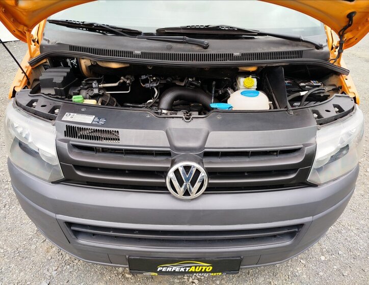 Volkswagen Transporter Valník 2,0 l 103 kw