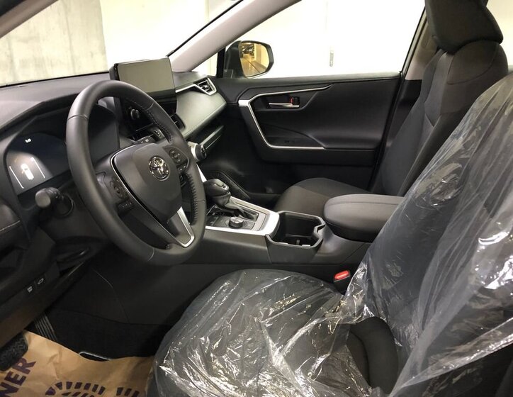 Toyota RAV4 SUV 2,5 l 163 kw