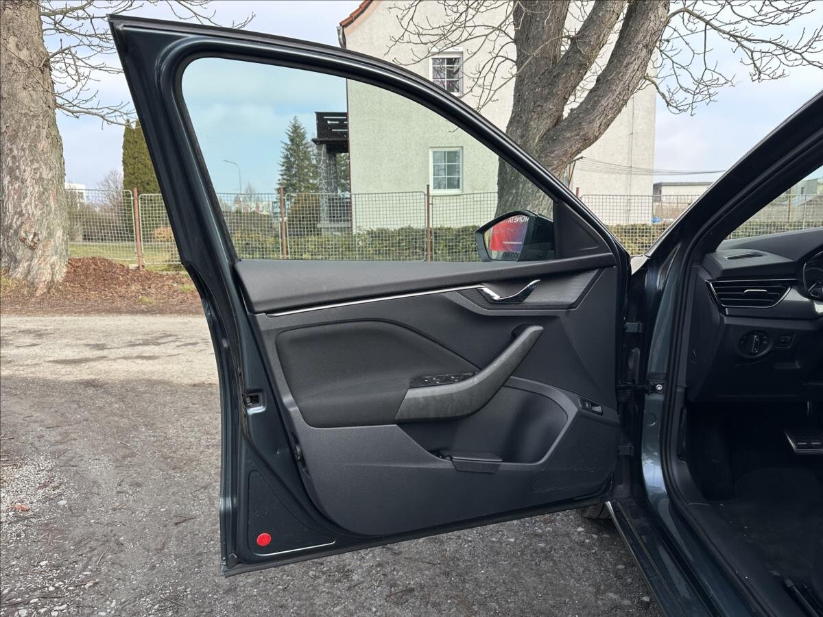 Škoda Scala Hatchback 1,5 l 110 kw