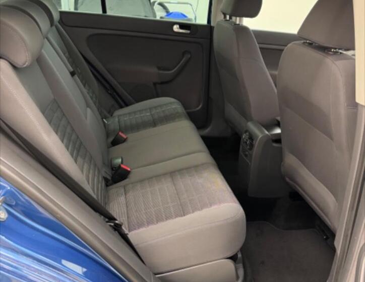 Volkswagen Golf Plus 8