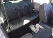 Volkswagen New Beetle 12