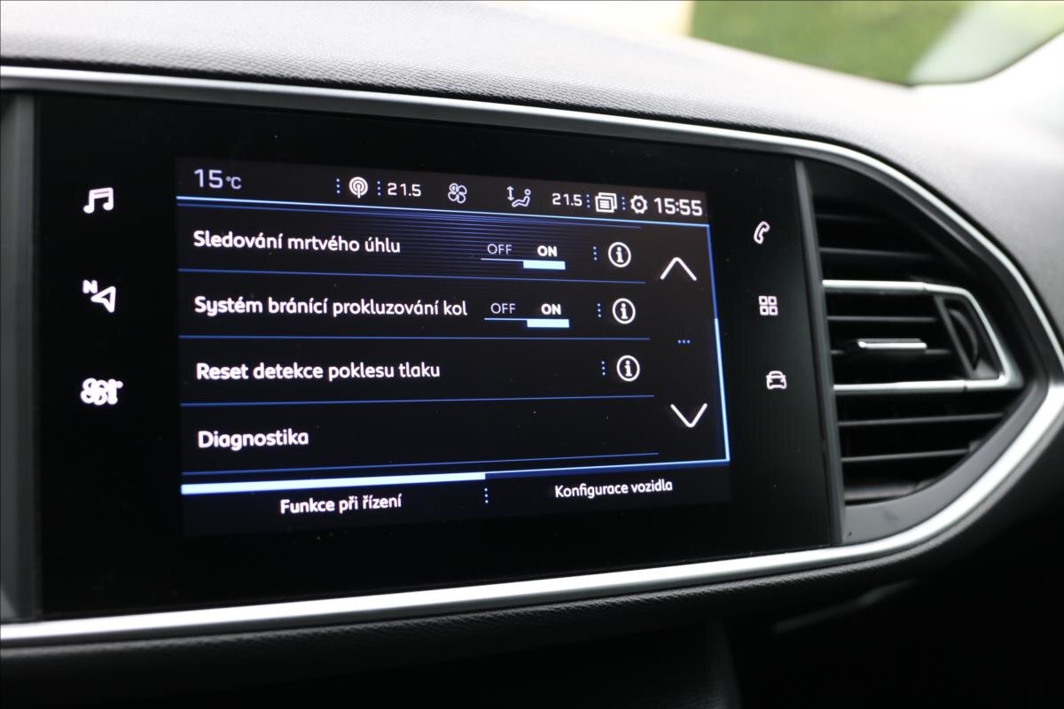 Peugeot 308 Kombi 1,5 l 96 kw