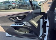 Mercedes-Benz EQE Sedan / Limuzína 0,0 215 kw