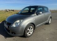 Suzuki Swift 1