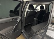 Volkswagen Tiguan SUV / Terénní 2,0 l 110 kw