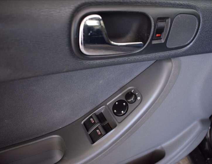 Audi A3 Hatchback 1,6 l 74 kw