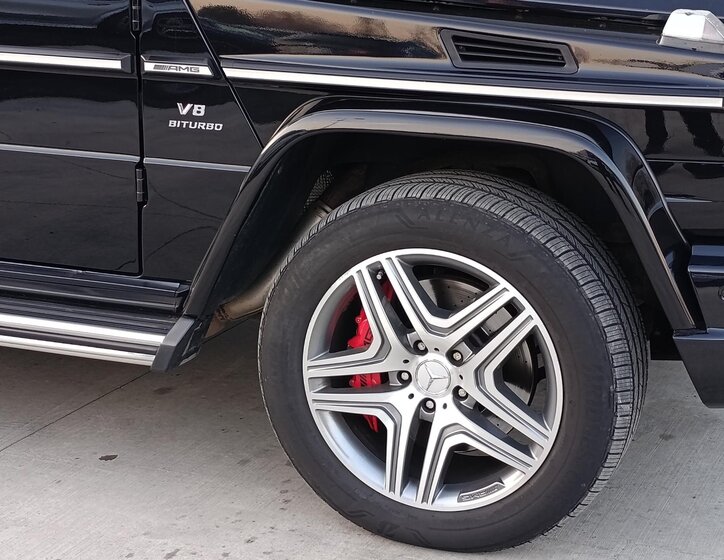 Mercedes-Benz Třídy G SUV / Terénní 5,5 l 400 kw