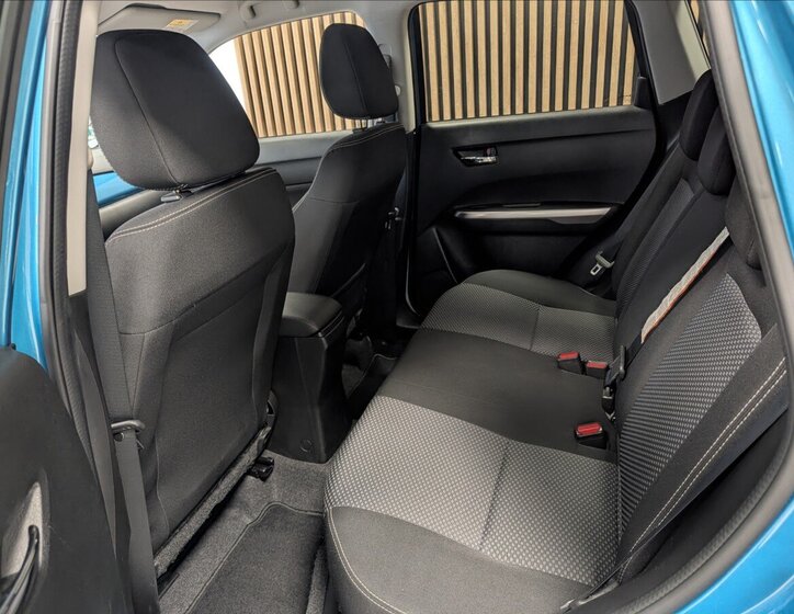 Suzuki Vitara SUV / Terénní 1,4 l 95 kw