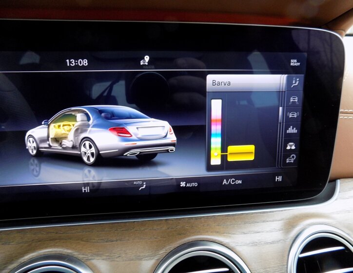 Mercedes-Benz Třídy E Sedan 2,0 l 143 kw