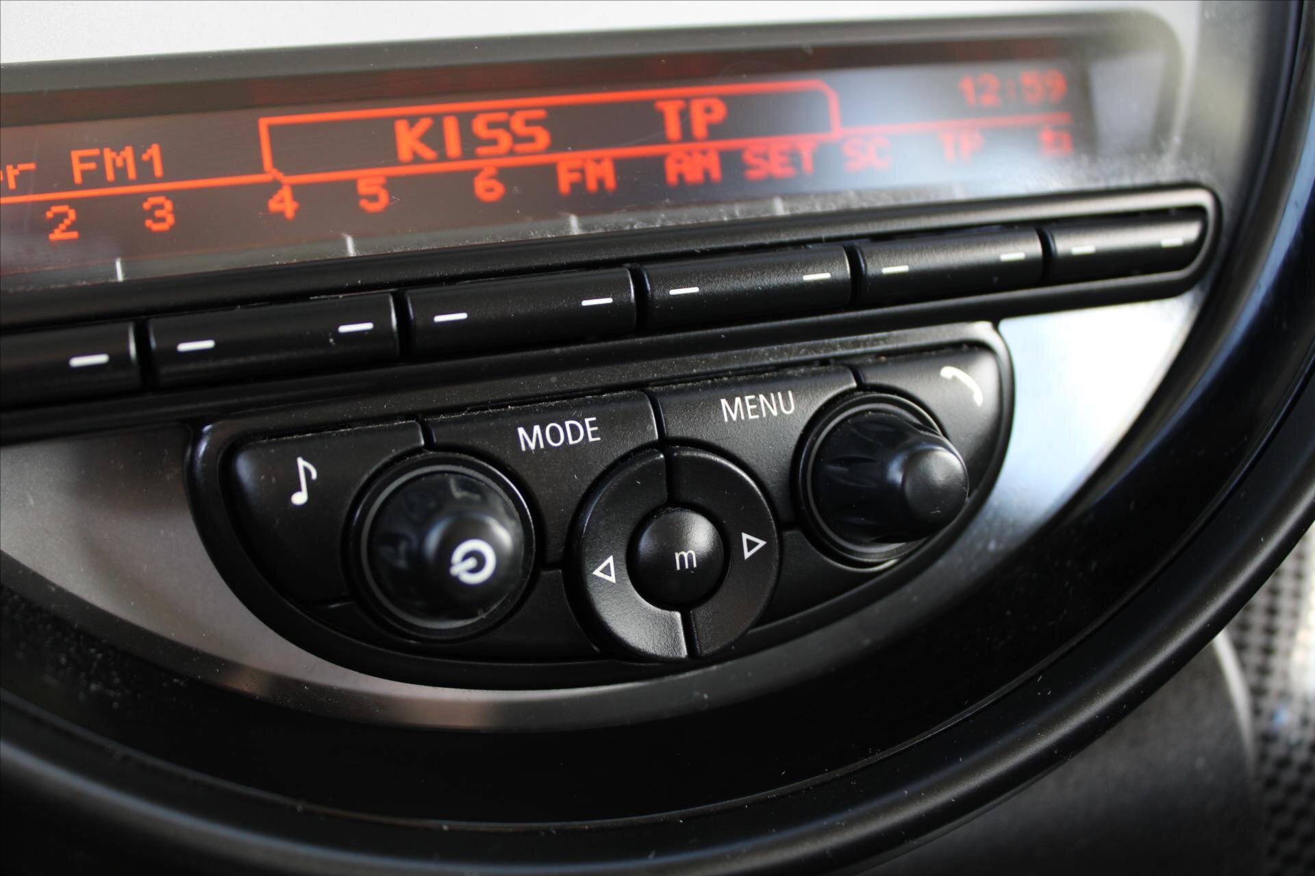 Mini Countryman SUV / Terénní 1,6 l 90 kw