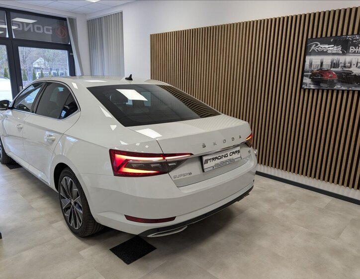 Škoda Superb Liftback 1,4 l 115 kw