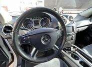 Mercedes-Benz Třídy M SUV 3,0 l 165 kw