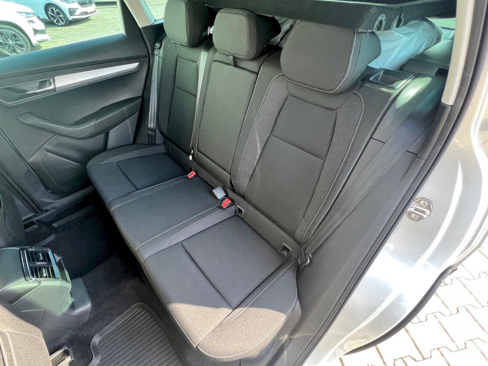 Škoda Karoq SUV / Terénní 1,5 l 110 kw