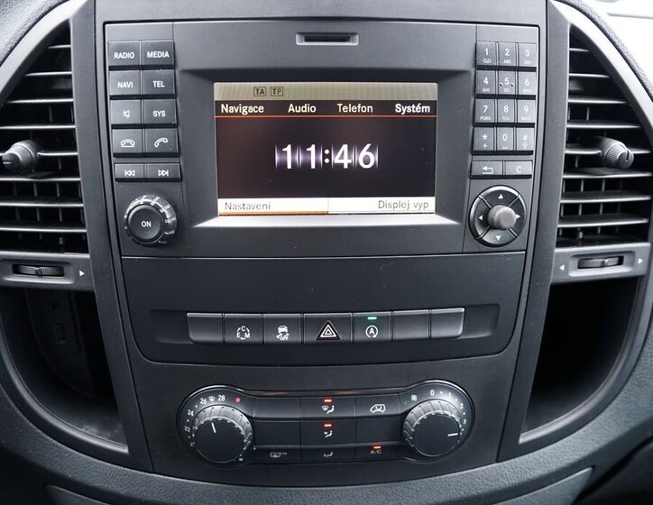 Mercedes-Benz Vito 27